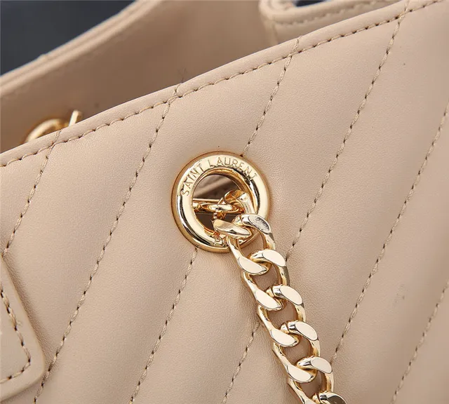 Saint Laurent Loulou কালো চেভ্রন-কুইল্টেড চেইন টোট ব্যাগ 6