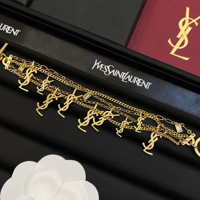 سوار سان لوران YSL مونوغرام متعدد السلاسل 5