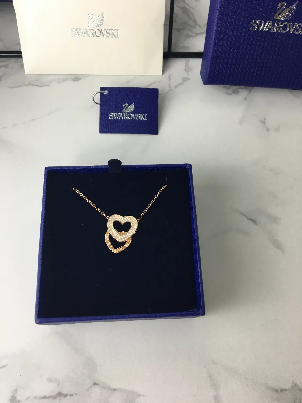 Swarovski Colar com coração aberto pavé cristais tom dourado rosa 2