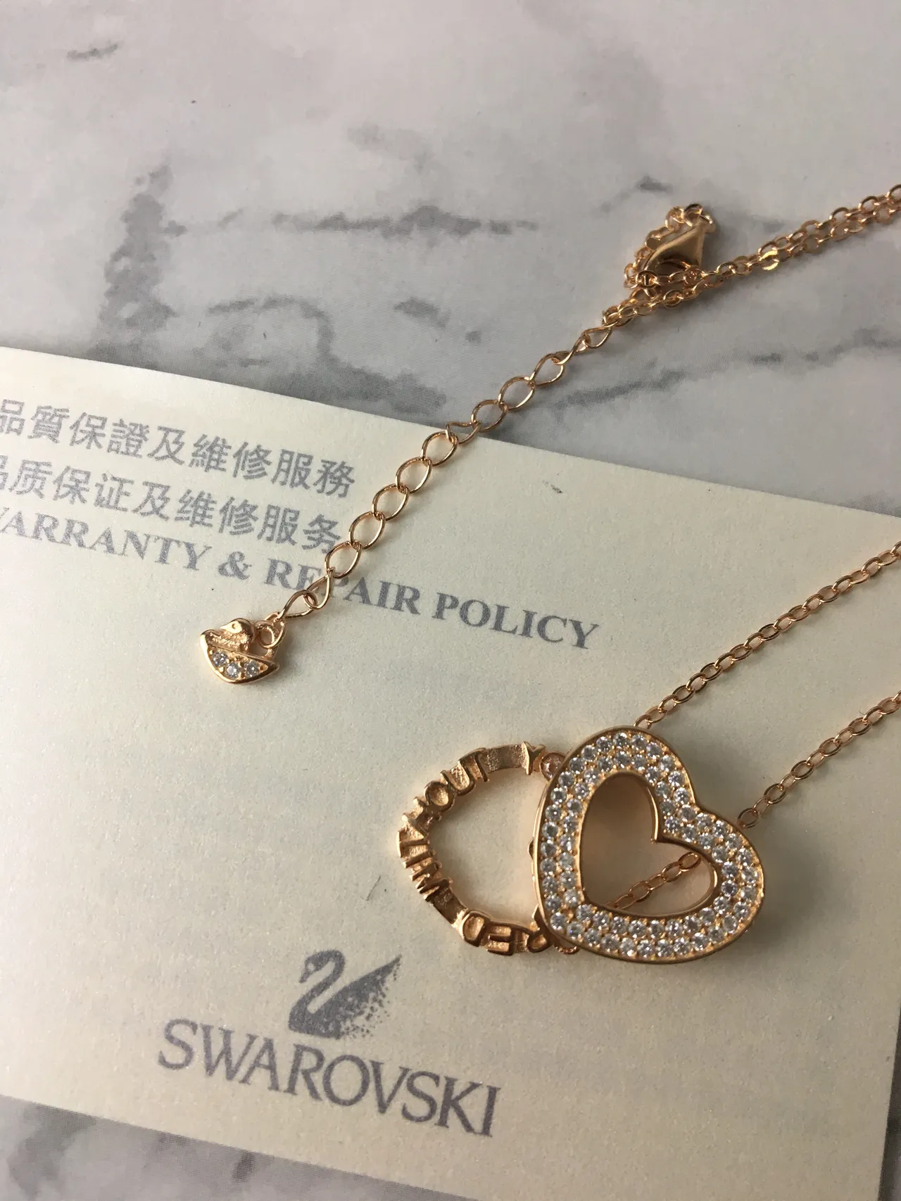Swarovski Colar com coração aberto pavé cristais tom dourado rosa 5