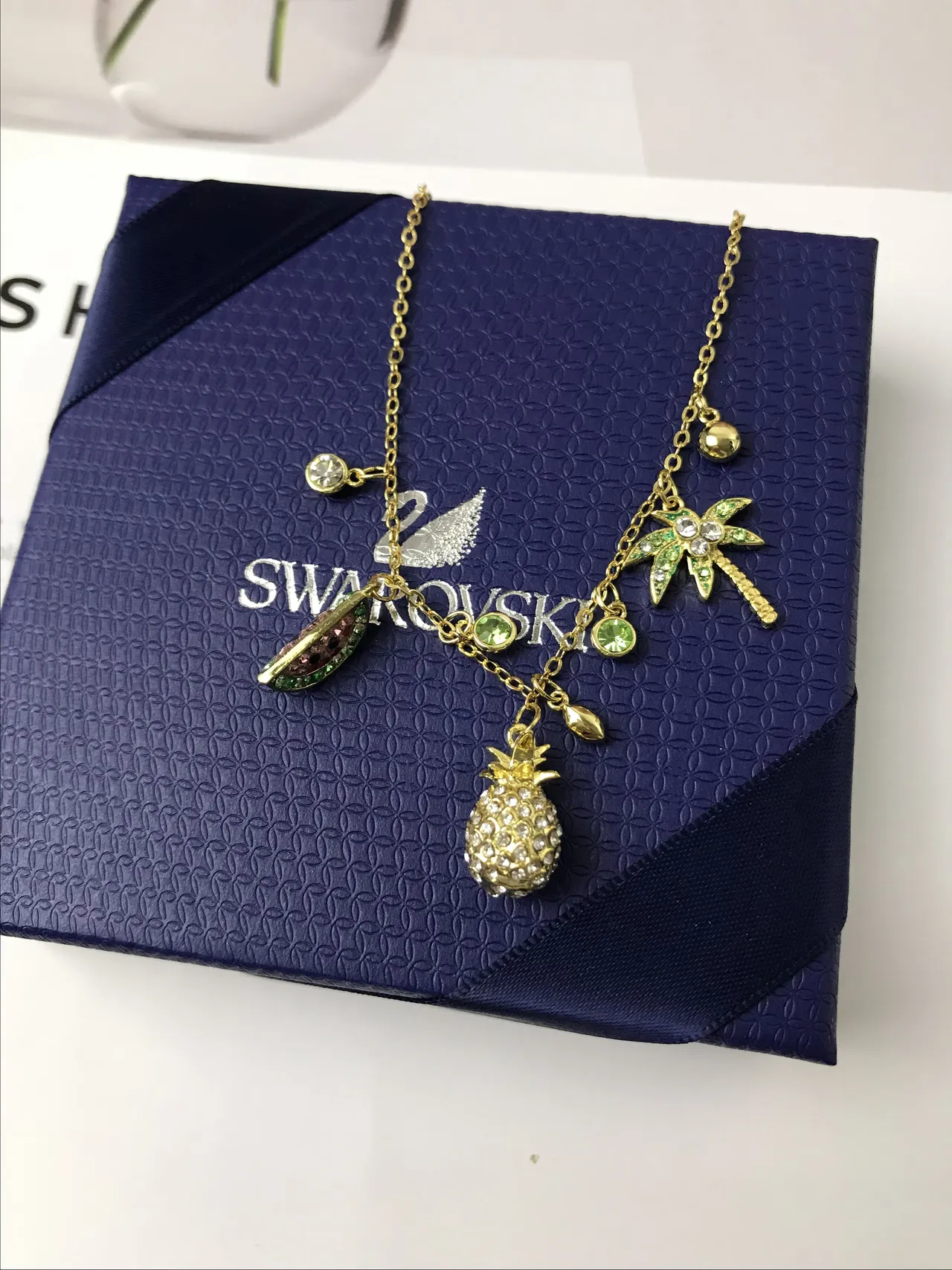 Swarovski Encanto Tropical Collar de Cristal con Acabado Dorado 4