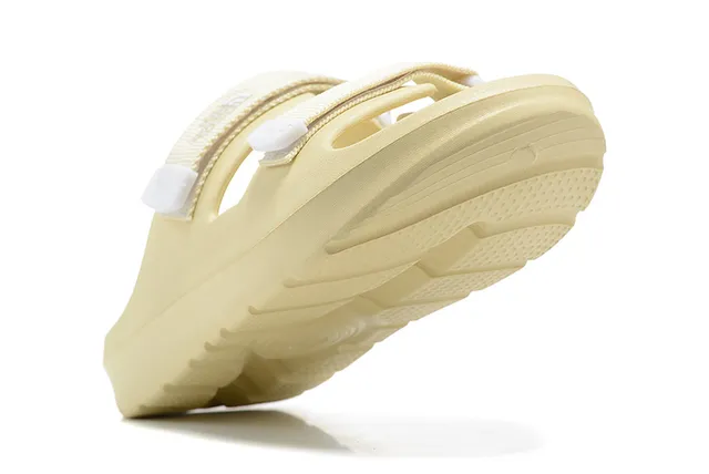 The North Face Base Camp Slide Pale Yellow चप्पल 10