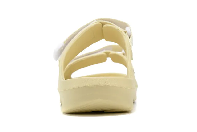 The North Face Base Camp Slide Pale Yellow चप्पल 11