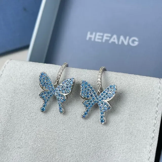 Tiffany & Co. নীল পাভে প্রজাপতি হুপ ইয়াররিংস 5
