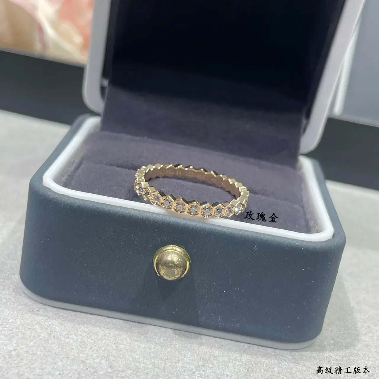 Tiffany & Co. সোনা রূপার হেক্সাগনাল হানিকম্ব ব্যান্ড পাভে-সেট ডায়মন্ডস আংটি 8