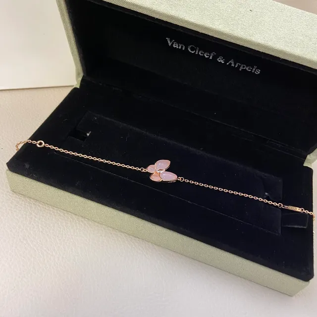 Tiffany & Co. Paloma Picasso 蝴蝶粉色珐琅金手链 3