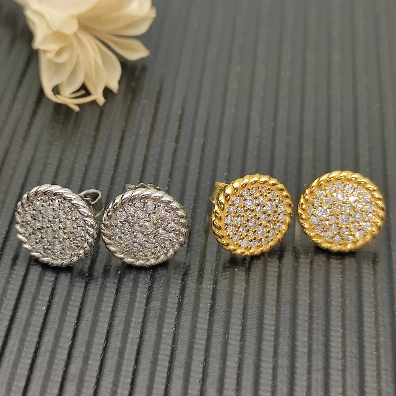 Tiffany & Co. Rope Pavé Diamond Circular Stud Earrings 4