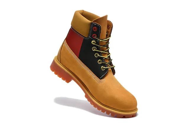 Timberland Premium 6-Inch 小麦色和黑色工作靴 6