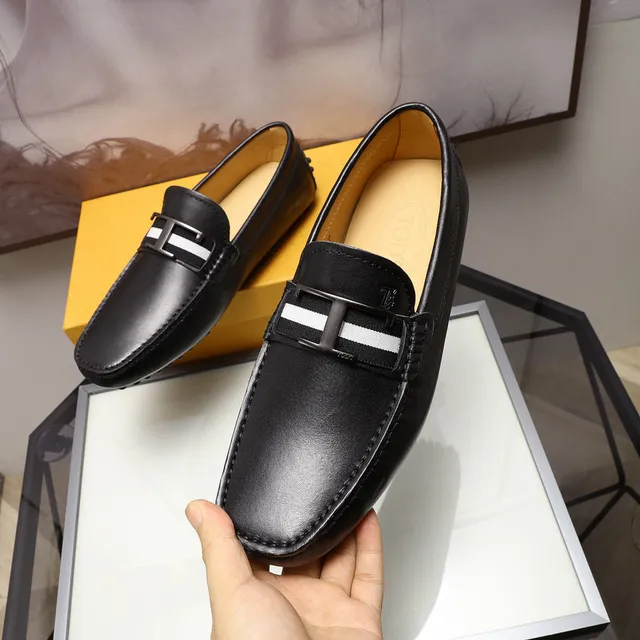 Tod's H-Buckle काले सफेद चमड़े की पट्टी लोफर 7