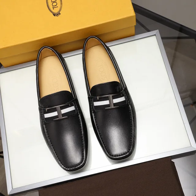 Tod's H-Buckle काले सफेद चमड़े की पट्टी लोफर 8