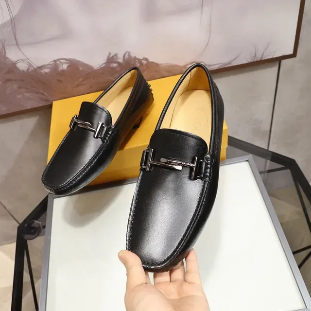 Tod's Horsebit Loafer Black Brown Leather Buckle Loafer 6