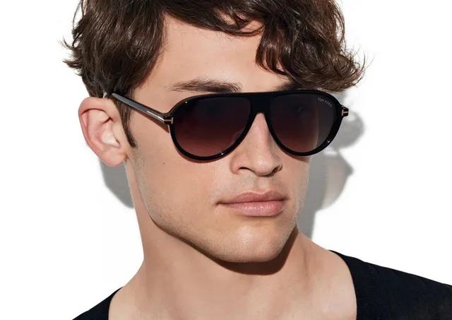 Tom Ford Marcus Óculos de sol aviador cinza translúcido 2