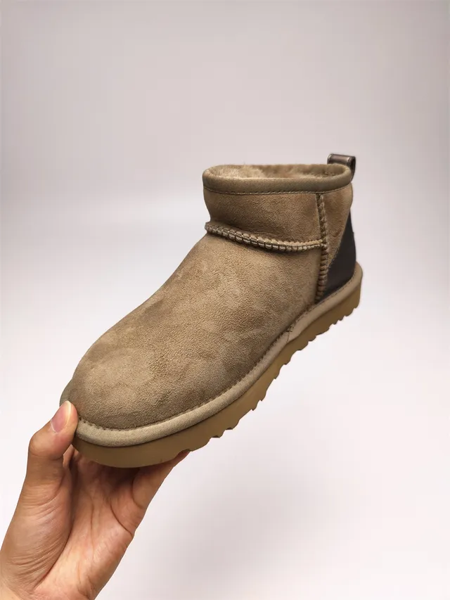 UGG 棕黑麂皮面 羊毛衬里 护脚 雪靴 5