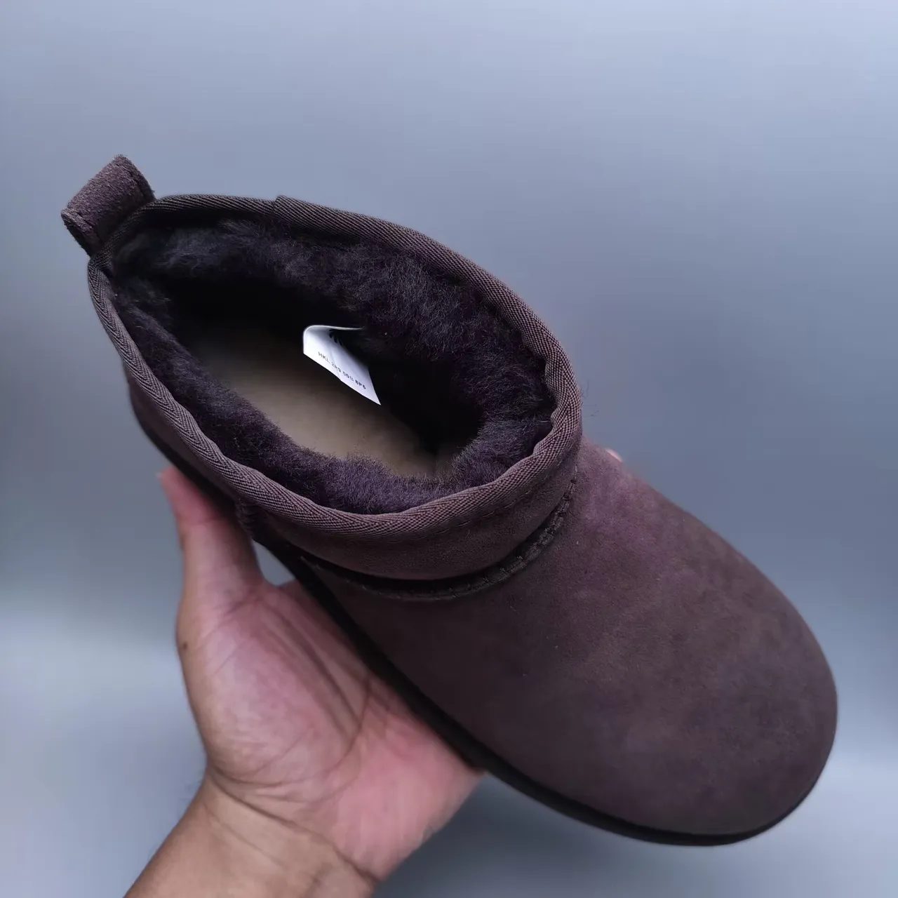 UGG Classic Mini বাদামী সুয়েড শিয়ারলিং লাইন্ড স্নো বুটস 4
