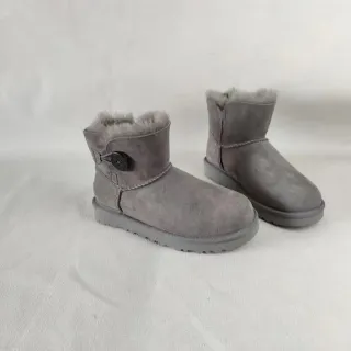 UGG Classic Mini 灰色羊麂皮羊毛内里雪靴
