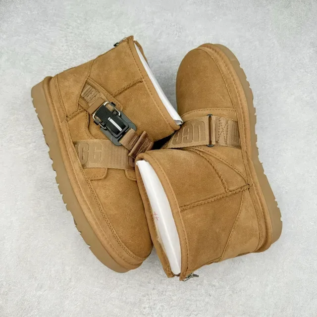 UGG टैन स्यूड स्ट्रैप बूट स्नो बूट 14