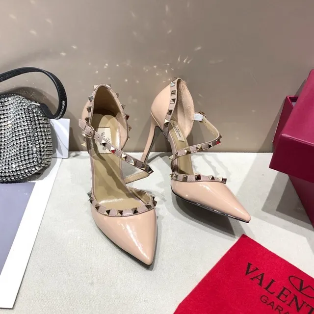 Valentino Rockstud Beige Gold Patent Leather T-Strap Stiletto 4