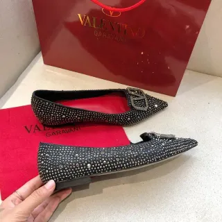 Valentino Rockstud Mocassins de bico fino tachonados