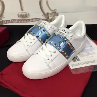 Valentino Rockstud Sem cadarços Branco e Azul Metálico Tira Lifestyle Sneakers