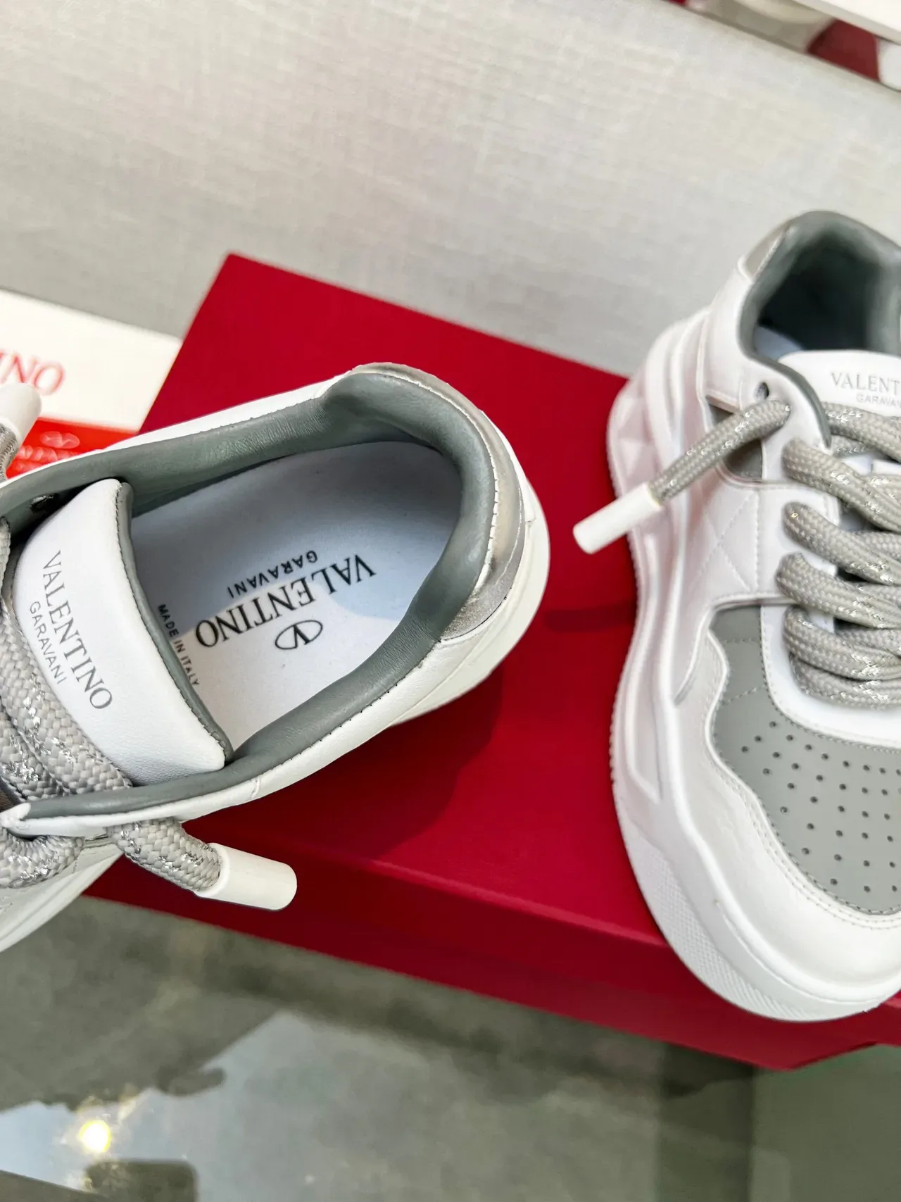 Valentino Rockstud White Gray Platform Sole Pyramid Stud Detail Lifestyle Sneakers 6