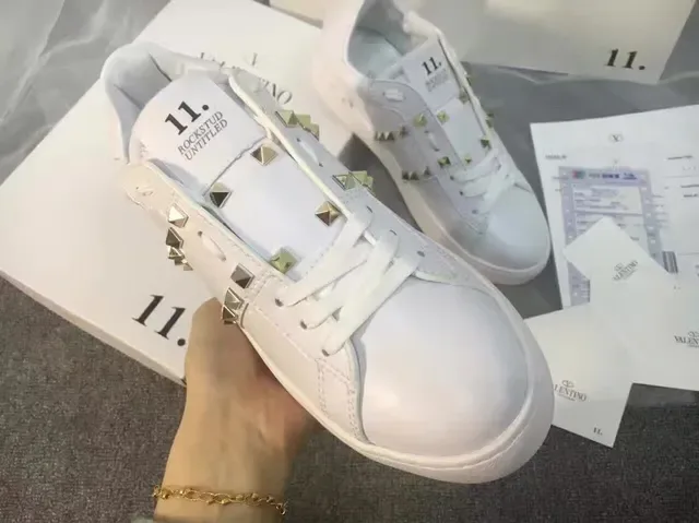 Valentino Rockstud White Leather Pyramid Stud Lifestyle Sneakers 4