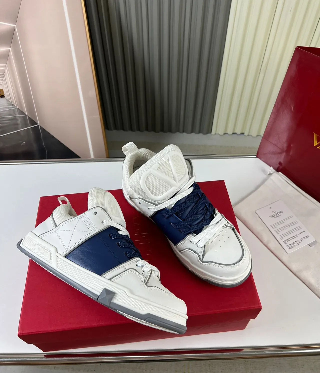 Valentino VLogo Spike 高帮休闲运动鞋 5
