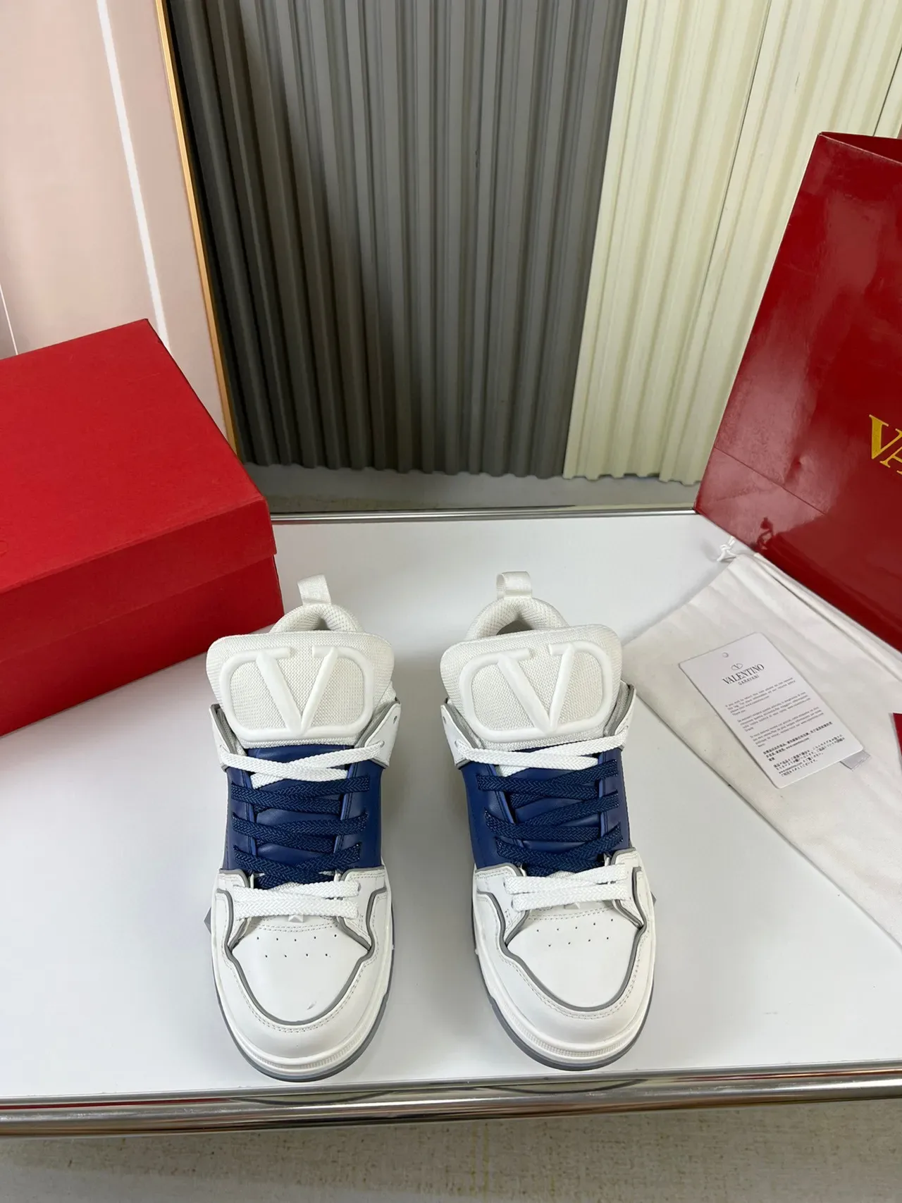 Valentino VLogo Spike 高帮休闲运动鞋 9
