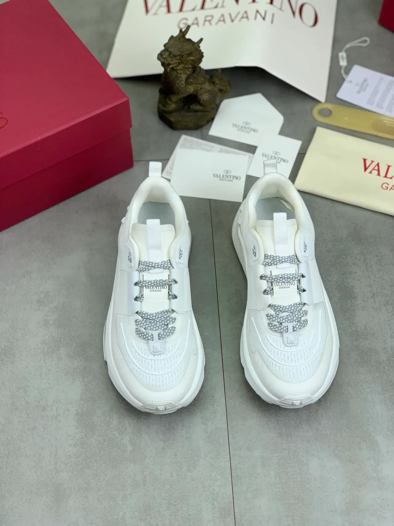 Valentino Sneakers Chunky à semelle blanche 5