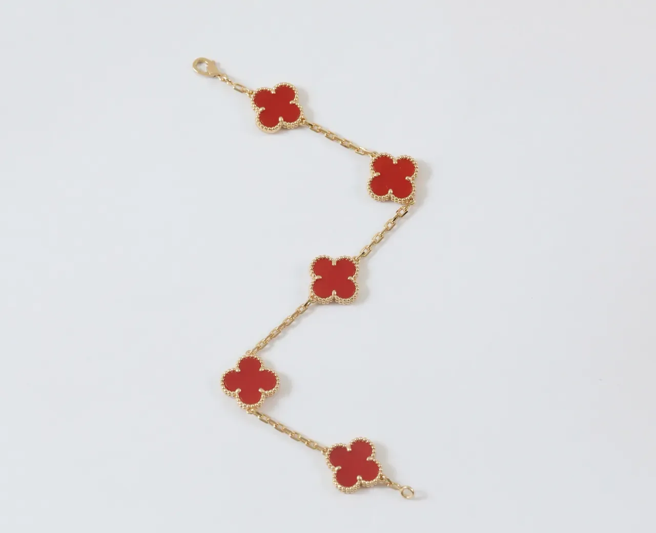 Van Cleef & Arpels Alhambra Five Motif Pulsera de Oro Esmalte Rojo 3