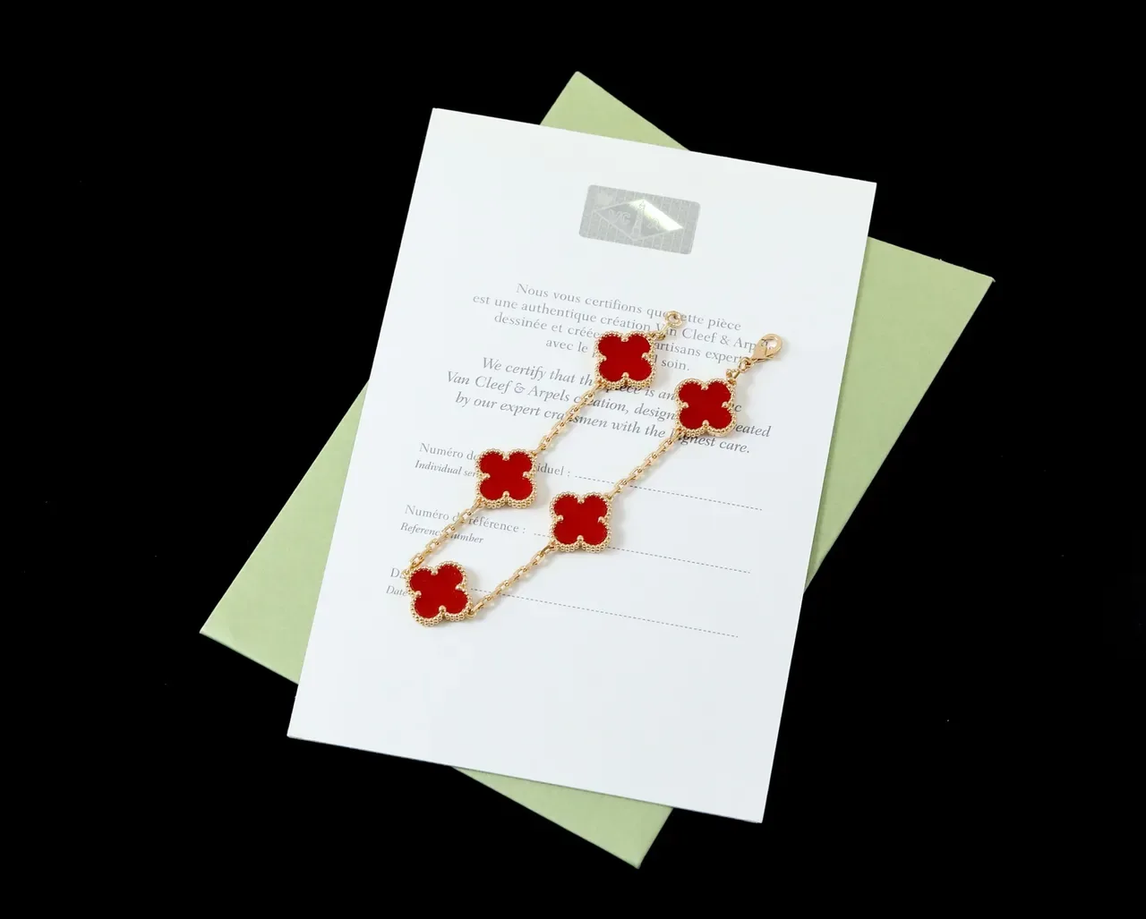Van Cleef & Arpels Alhambra Five Motif Pulsera de Oro Esmalte Rojo 7