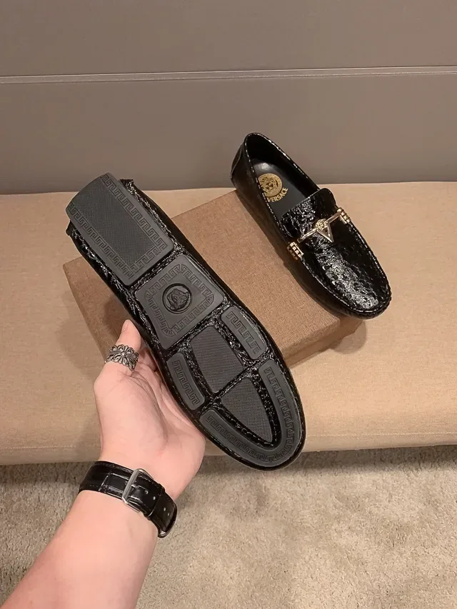 Versace Black Gold Croc-Embossed Leather Medusa Horsebit Hardware Loafer 2