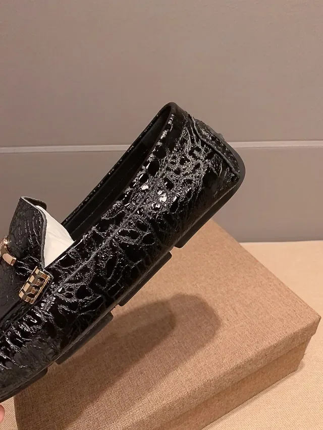 Versace Black Gold Croc-Embossed Leather Medusa Horsebit Hardware Loafer 8