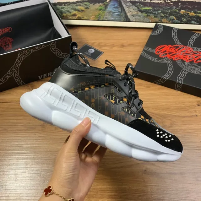 Versace Chain Reaction Noir et Or Greca Print Chunky Sneakers 4