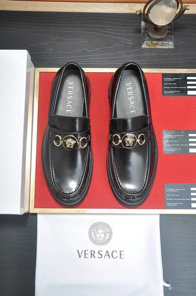 Versace Chain Reaction Cuero Negro Medusa Horsebit Mocasines 3