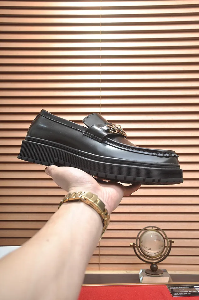 Versace Chain Reaction Cuero Negro Medusa Horsebit Mocasines 5