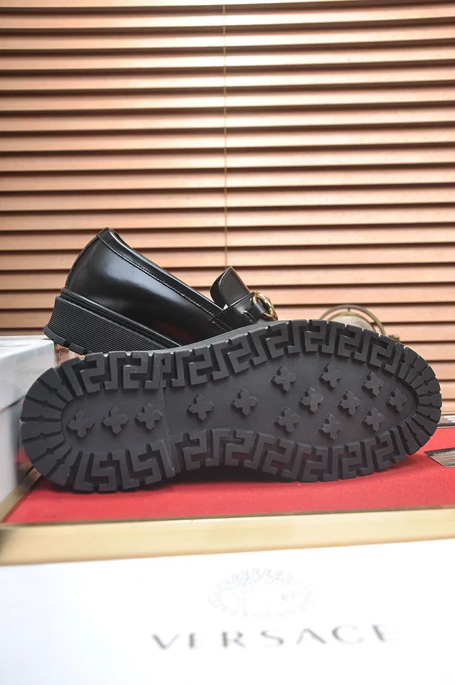 Versace Chain Reaction Cuero Negro Medusa Horsebit Mocasines 7