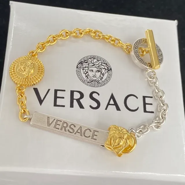Versace Chain Reaction Oro Plata Dos Tonos Metal Cabeza Medusa Encanto Collar 4
