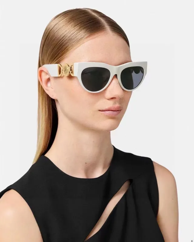 Versace Chain Reaction টর্টয়েসেল ওভারসাইজড ক্যাট আই সানগ্লাস 7