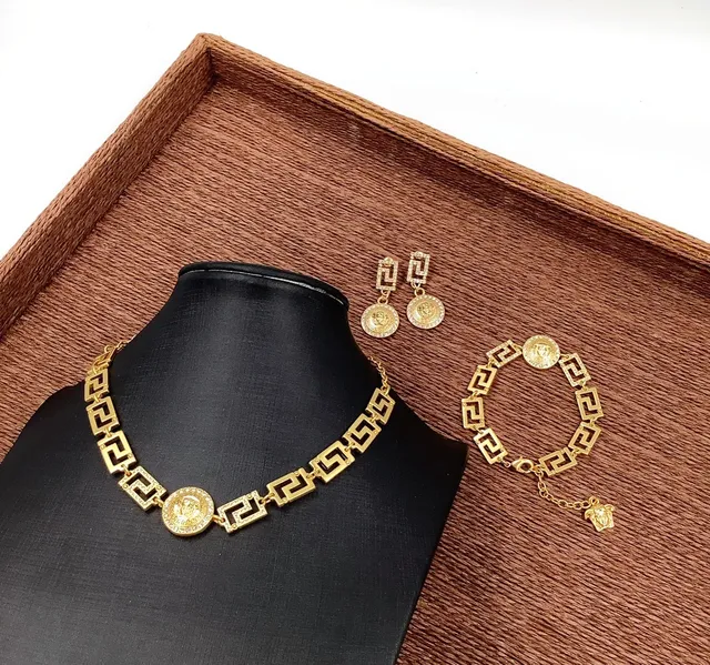 Versace Gold Silver Medusa Medallion Greek Key Links Necklace 4