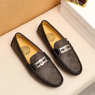 Versace Greca marrom preto impressão monograma Medusa-Buckle Hardware mocassim
