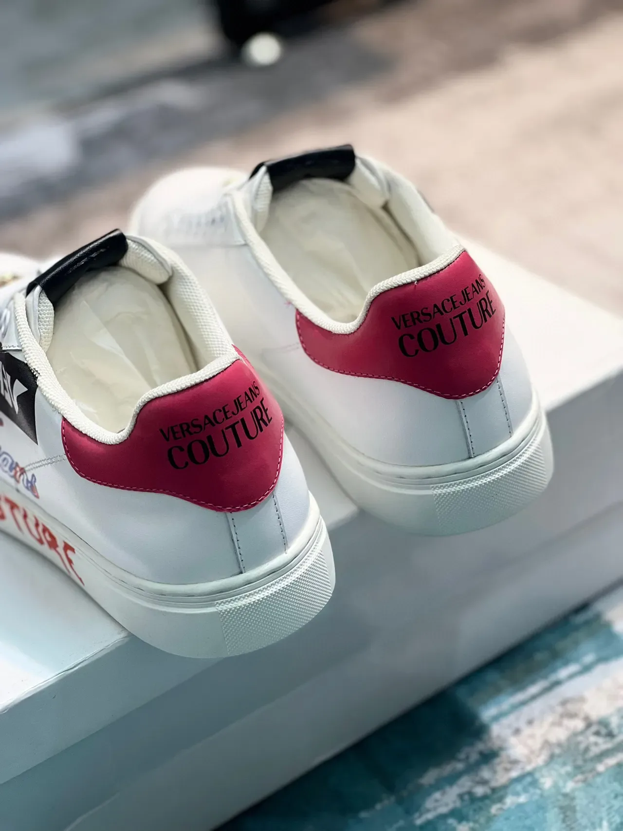 Versace Jeans Couture White Pink Graphic Lifestyle Sneakers 2