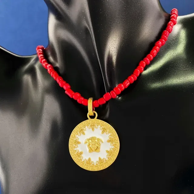 Versace Medusa Icon लाल सोने की मणि चेन पेंडेंट नेकलेस 2