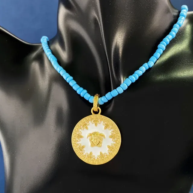 Versace Medusa Icon लाल सोने की मणि चेन पेंडेंट नेकलेस 3