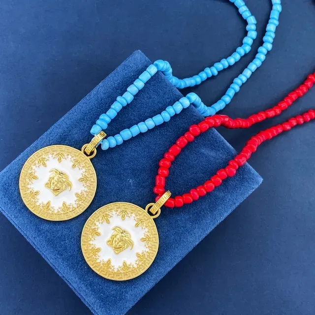 Versace Medusa Icon लाल सोने की मणि चेन पेंडेंट नेकलेस 9