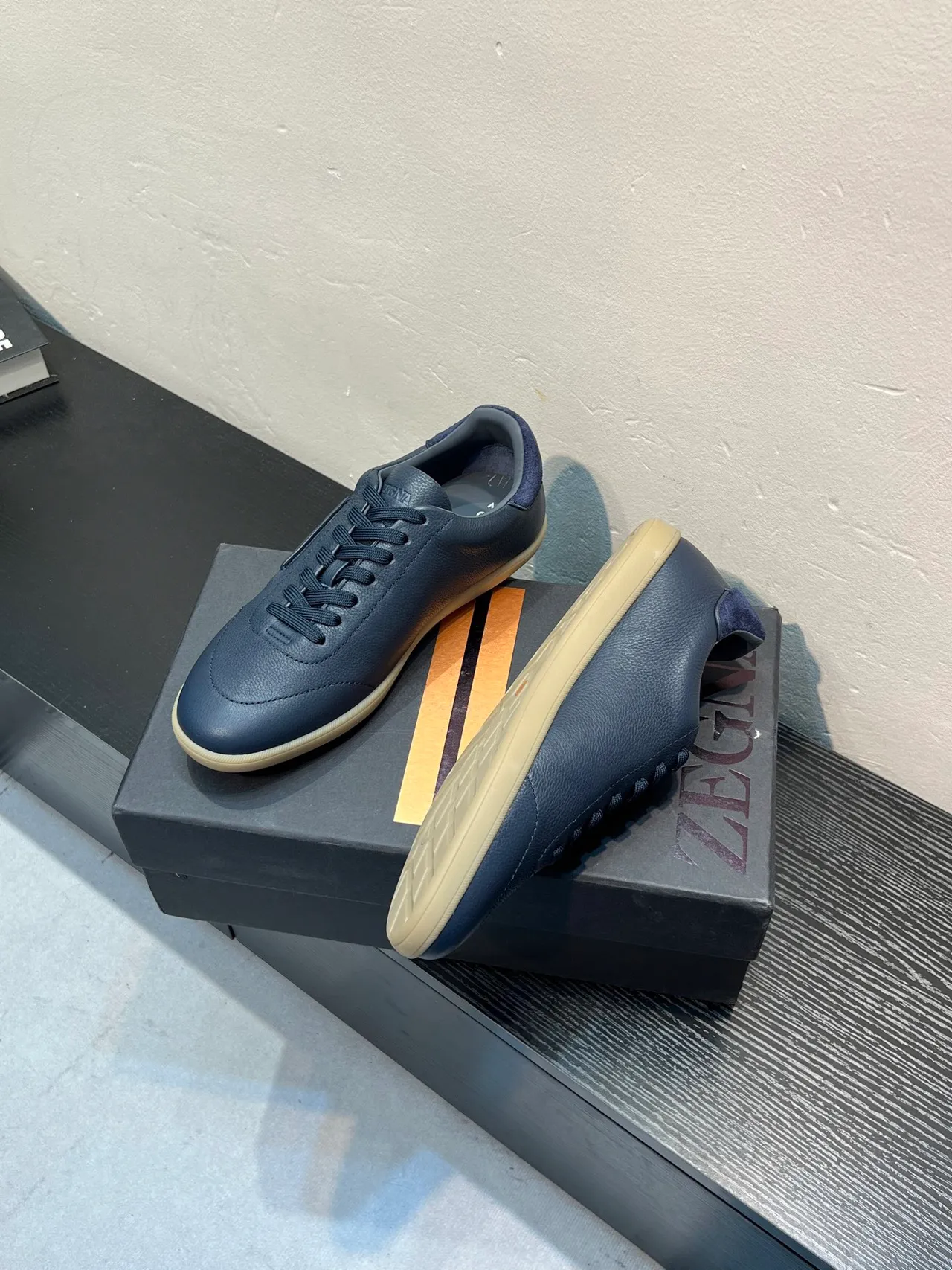 Zegna 海军皮革休闲鞋 4
