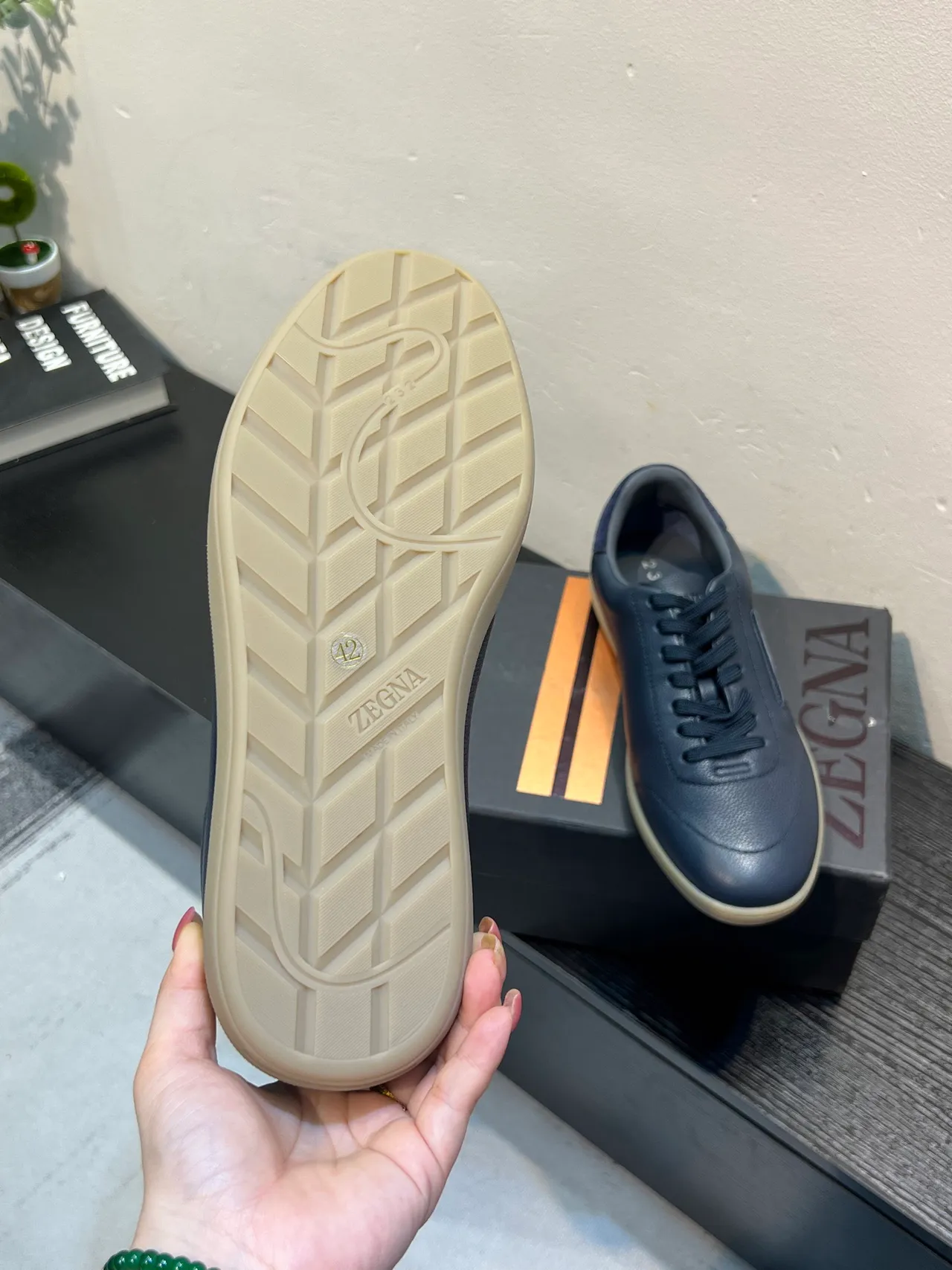 Zegna 海军皮革休闲鞋 9