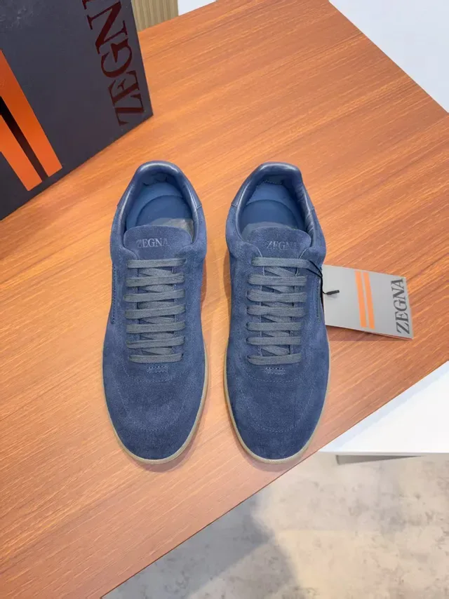 Zegna 海军蓝麂皮低帮生活休闲运动鞋 5