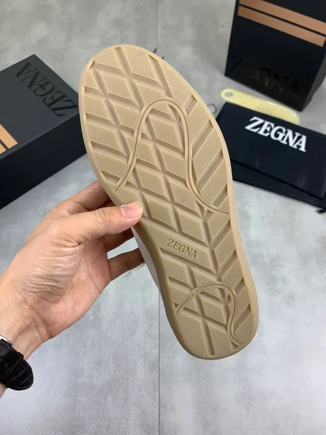 Zegna ऑफ-व्हाइट स्यूड लाइफस्टाइल स्नीकर 2