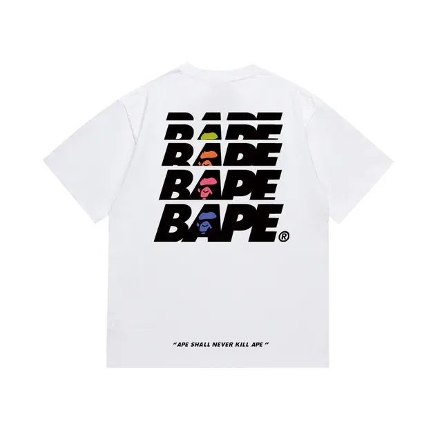 Camiseta negra con estampado gráfico A Bathing Ape 6