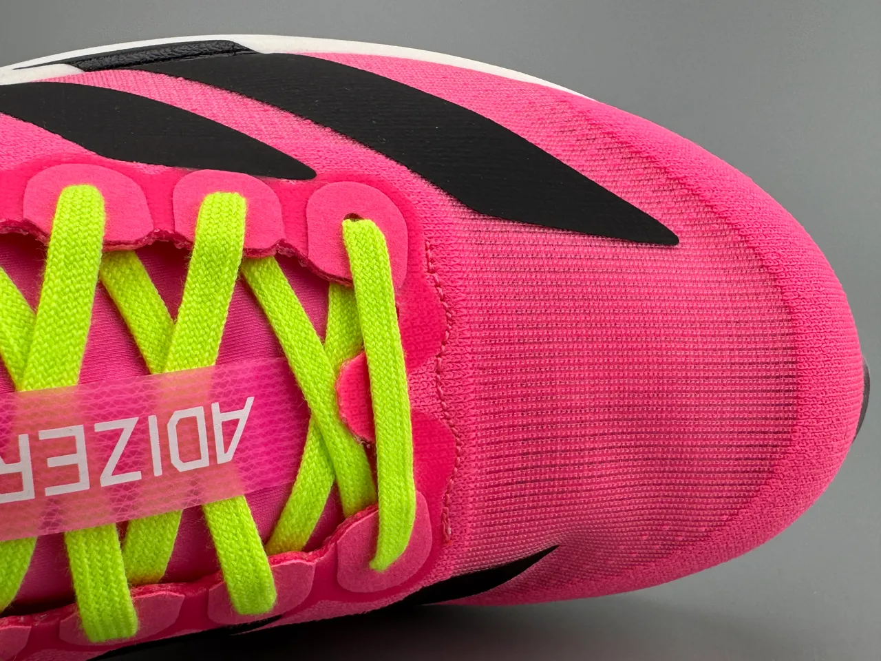 Adidas Adizero Evo 2 أحذية جري وردي نيون أصفر أسود 4